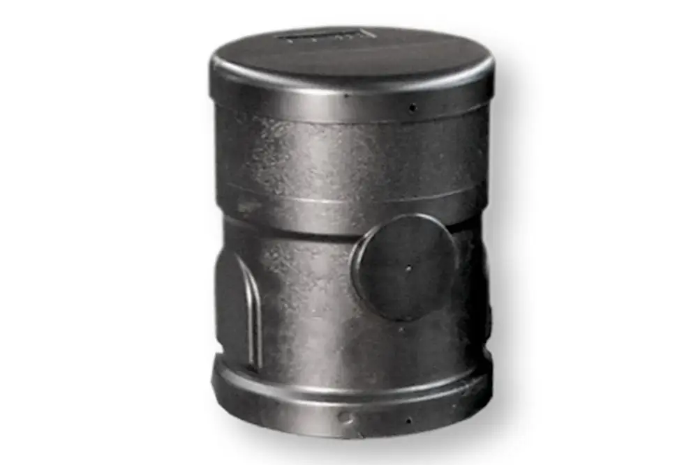 Roth-Produkt, zylindrischer Behälter aus schwarzem Material mit einer runden Oberseite und einer seitlichen Öffnung. Ideal für verschiedene Anwendungen im Bau- und Installationsbereich.
